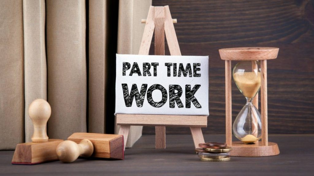 Part Time Jobs For Students: हर महीने 15 से 20 हजार होगी कमाई