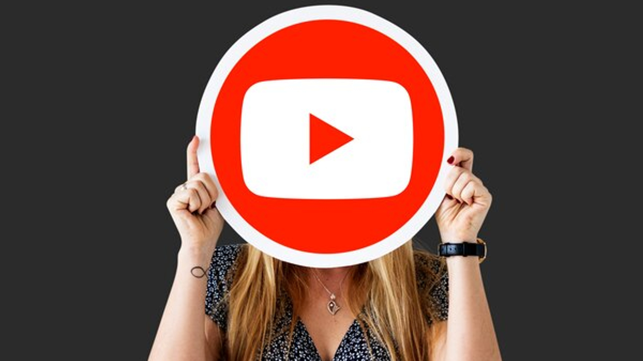 YouTube par video upload karne ka sahi samay